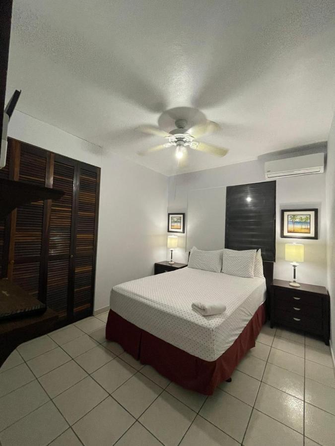 Playa Apartments Salinas Room photo